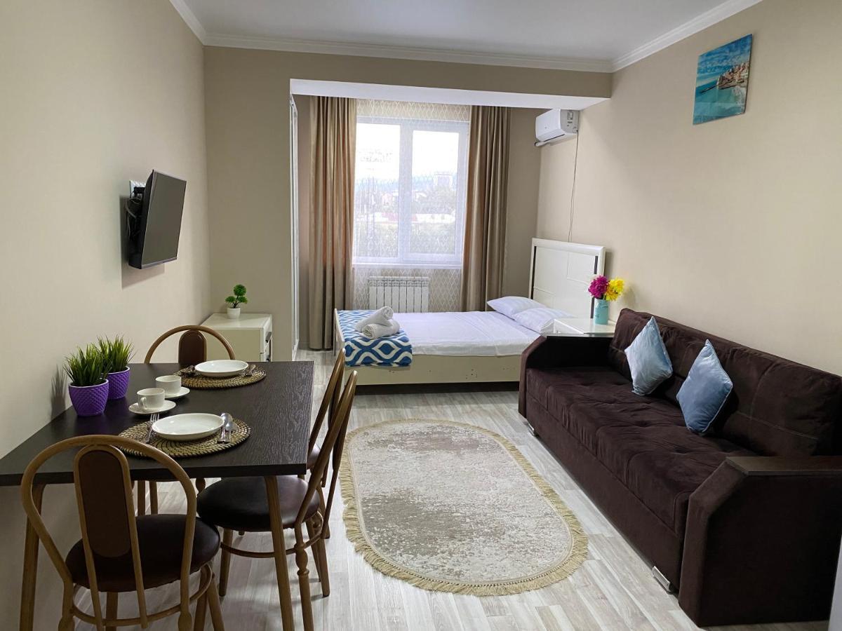 Appartement Оригинальная 1 Ком Квартира В Сердце Алматы Extérieur photo